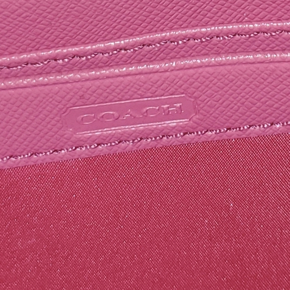 Coach hot pink wallet - Picture 3 of 3